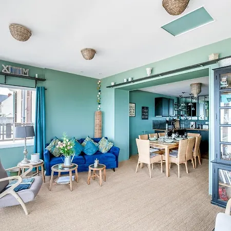 Aux Bains Des Mots - Vue