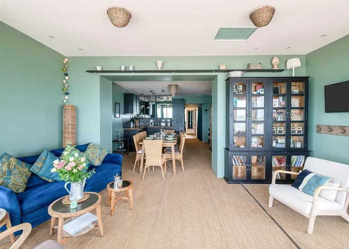 Aux Bains Des Mots - Vue Saint-Aubin-Sur-Mer (Calvados)