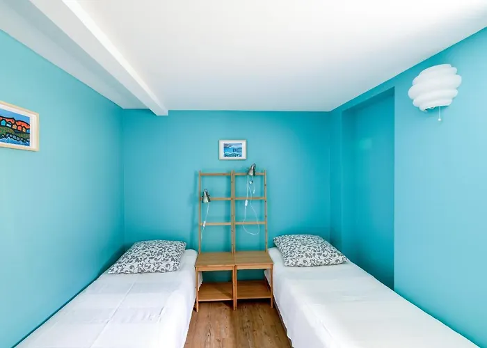 Aux Bains Des Mots - Vue Daire *